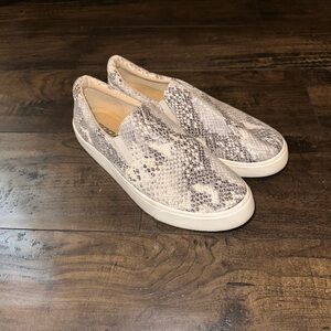 Soda Snakeskin Pattern Slip-On Sneakers